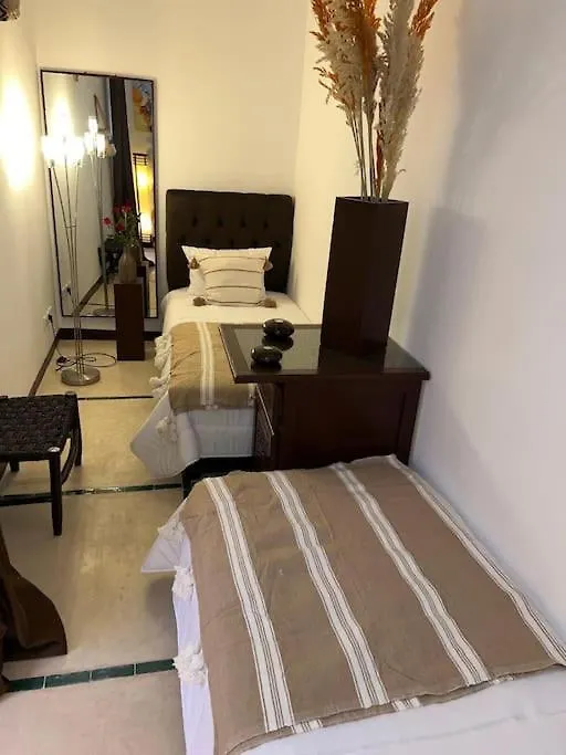 فيلة Magnifique Riad Prive 3 Chambres, Terrasse Sur Le Toit A Marrakech Au Coeur De La Medina مراكش