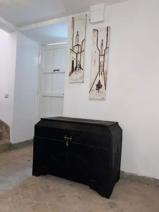 Magnifique Riad Prive 3 Chambres, Terrasse Sur Le Toit A Marrakech Au Coeur De La Medina مراكش 0*,  المغرب