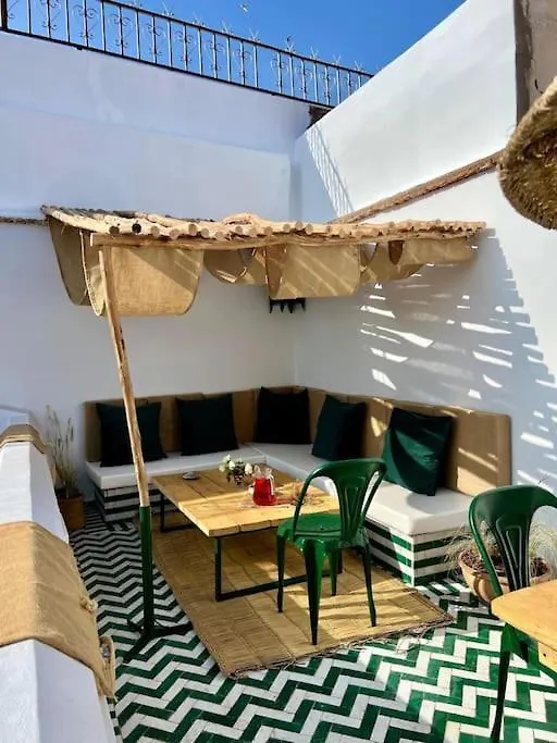 Magnifique Riad Prive 3 Chambres, Terrasse Sur Le Toit A Marrakech Au Coeur De La Medina مراكش 0*,  المغرب