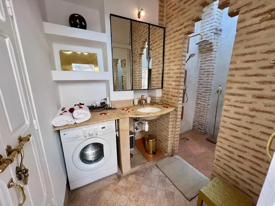 فيلة Magnifique Riad Prive 3 Chambres, Terrasse Sur Le Toit A Marrakech Au Coeur De La Medina مراكش المغرب