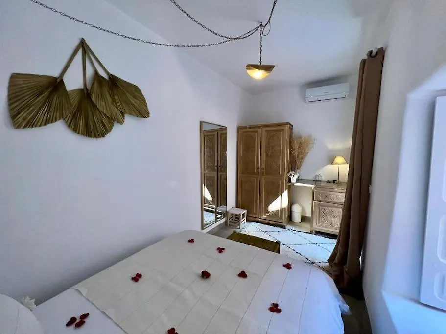 Magnifique Riad Prive 3 Chambres, Terrasse Sur Le Toit A Marrakech Au Coeur De La Medina Marrakesch 0*,